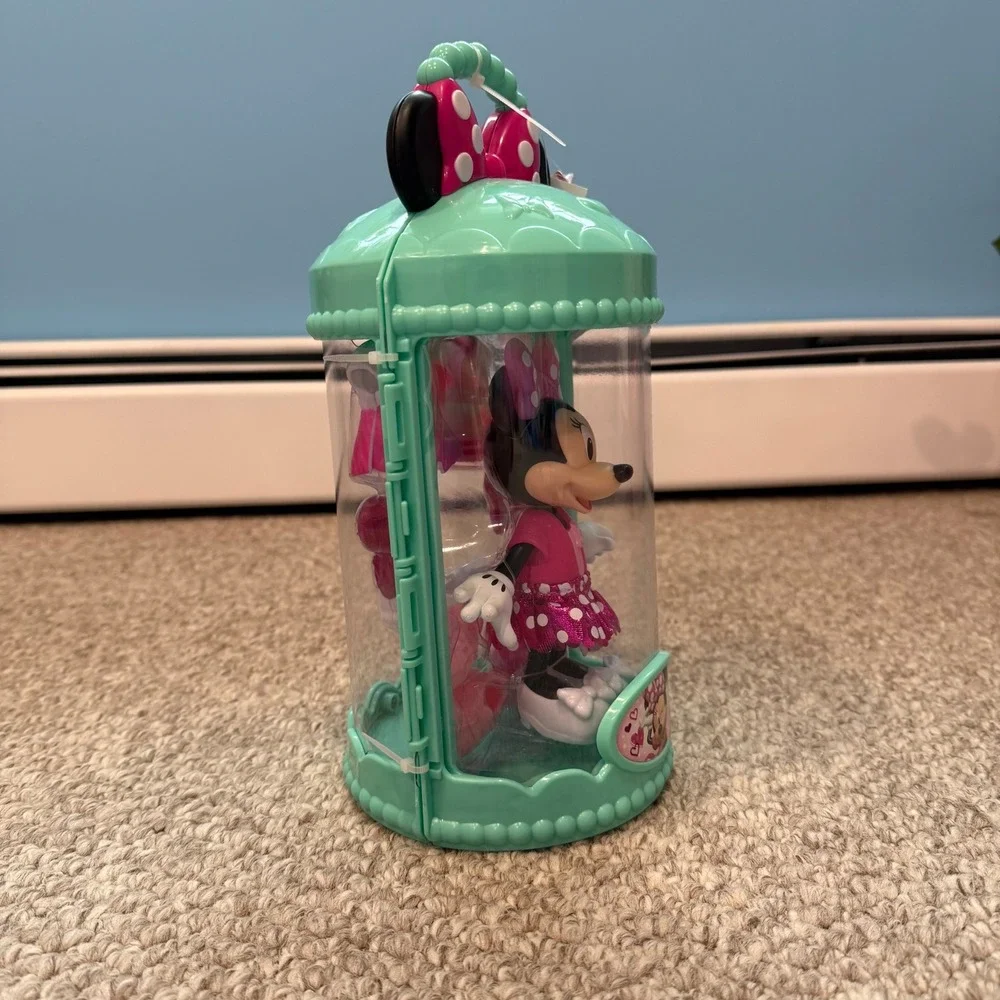 Disney Minnie Mouse Fabulous‎ Fashion Doll Playset 14 Pieces Accessories